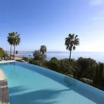 Vue Piscine A Debordement アパート *