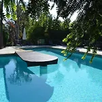 Vue Piscine A Debordement ヴァロリス