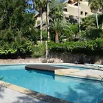 Vue Piscine A Debordement ヴァロリス